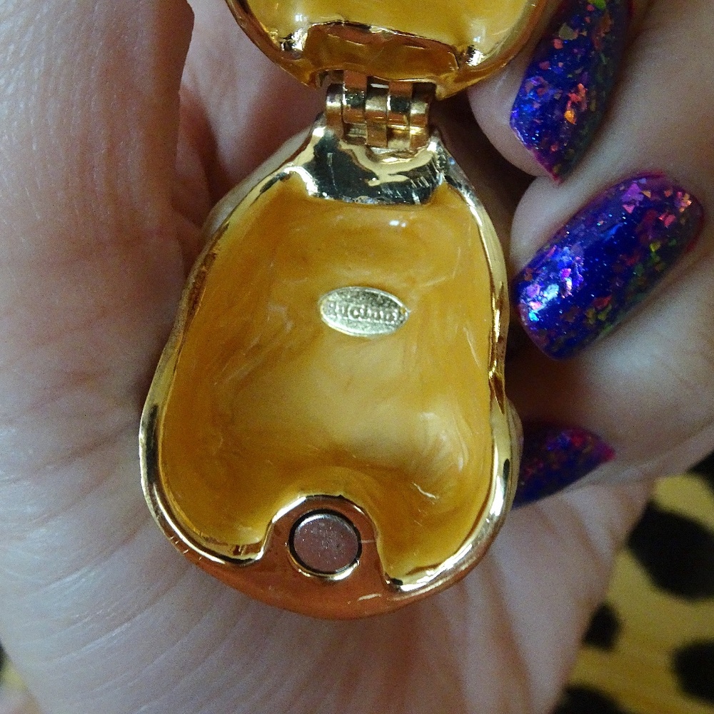 Rucinni Swarovski Crystal French Poodle Cream Enamel Trinket Pill Box Decoration - Picture 10 of 10